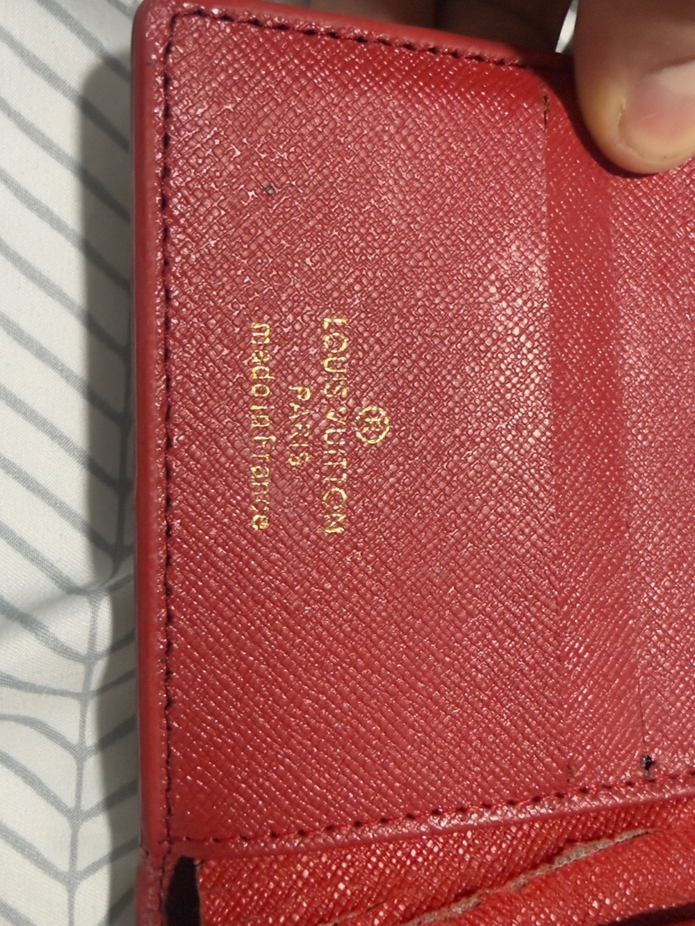 Louis Vuitton Red Epi Leather 'eme' Bifold Wallet - Picture 3 of 6